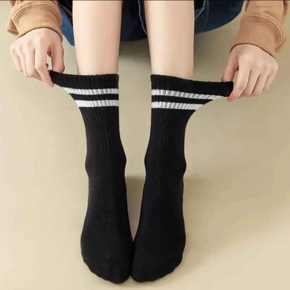 6 Pairs Women's Mid-Tube Socks