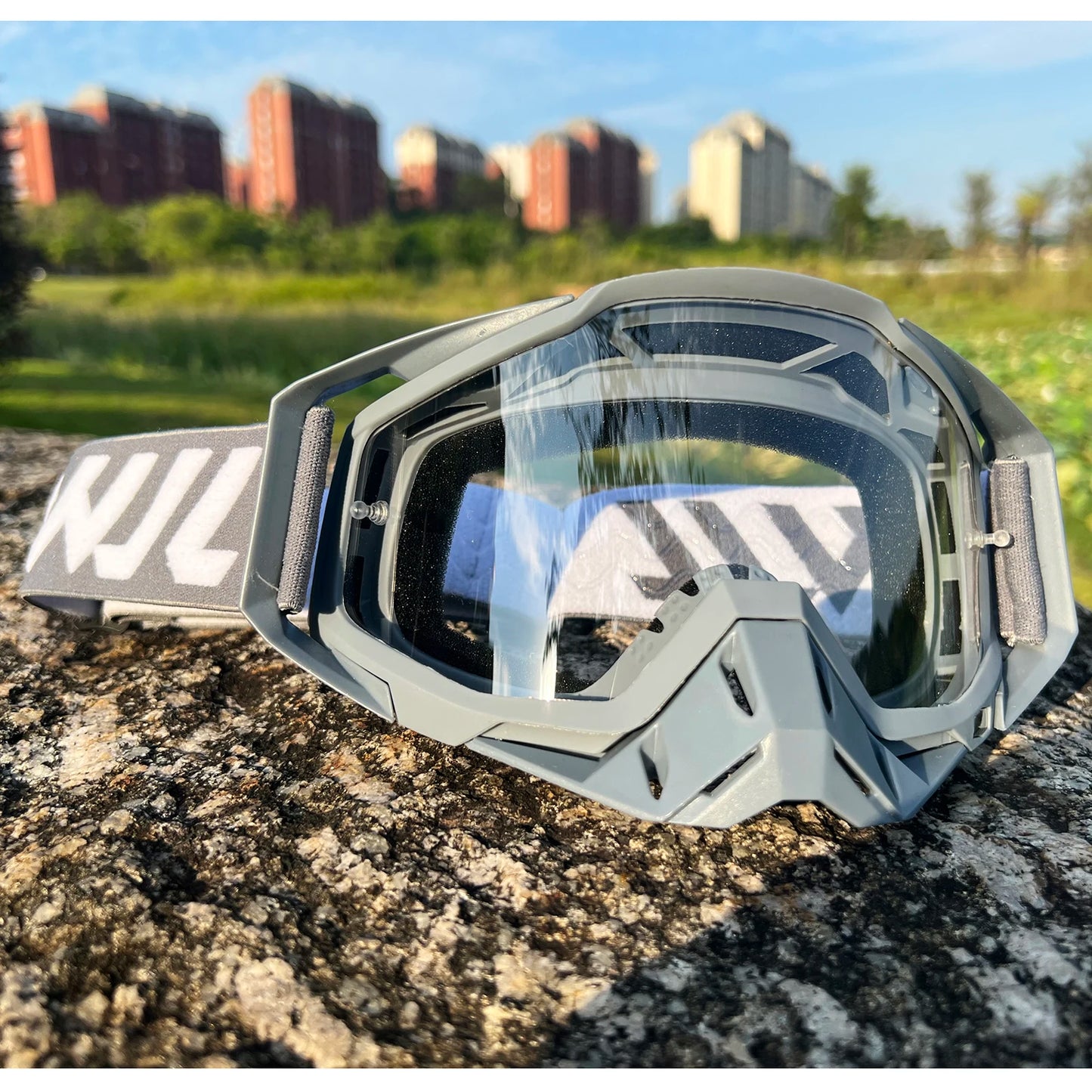 Off-Road Goggles - Ultimate Windproof Protection for Motocross, MTB, ATV, Skiing, and Cycling