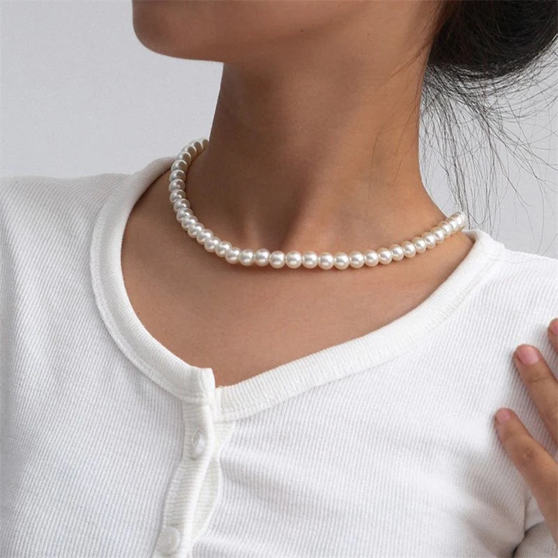 Elegant Women's Simulated Pearl Choker Necklace