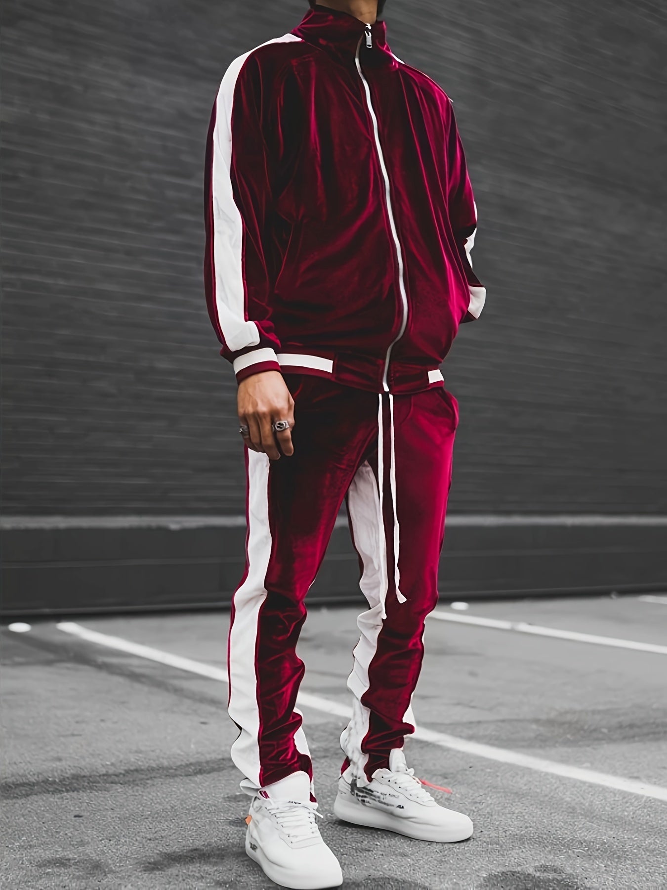 Luxurious Velvet Tracksuit Set - Zipper Jacket and Jogging Pants